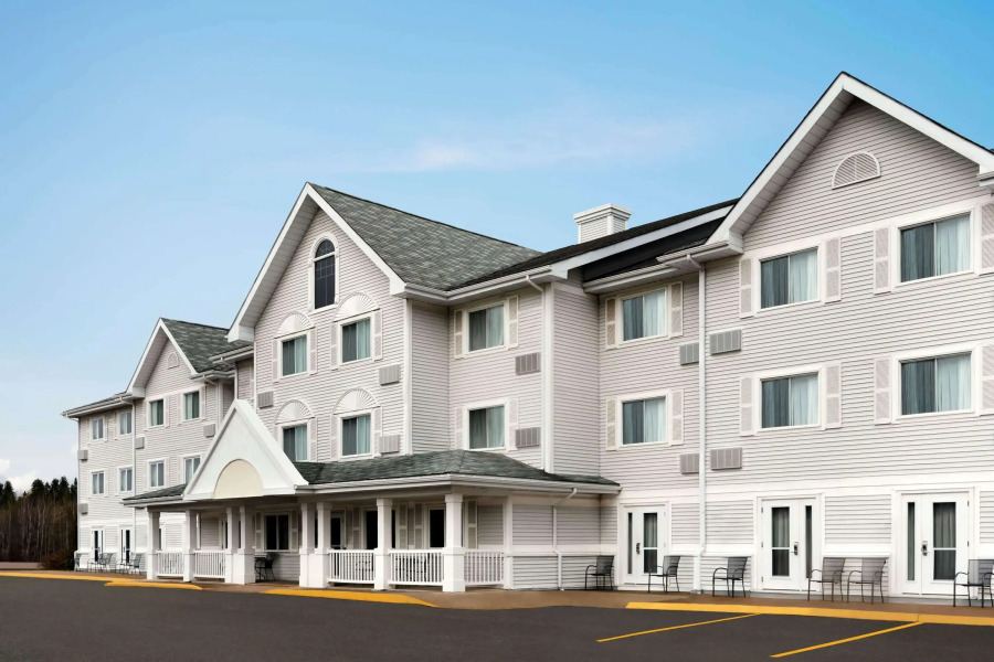 Travelodge Suites by Wyndham Moncton