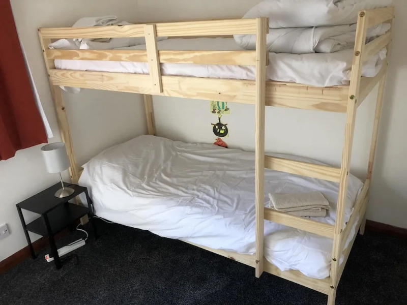 Super 2 Bedroom Flat near Dalkeith Town Center