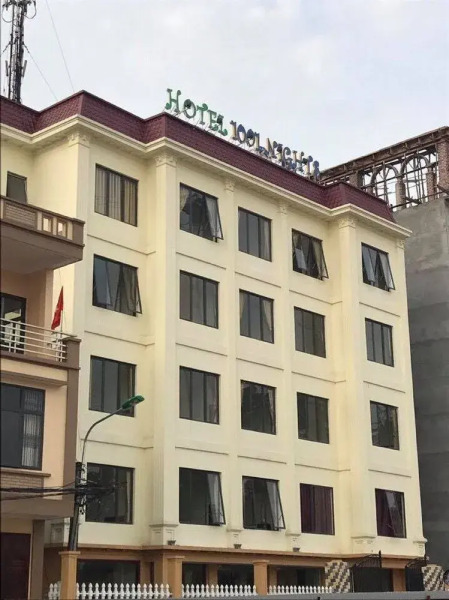 1001 Nights Hotel 27 Huong Tram