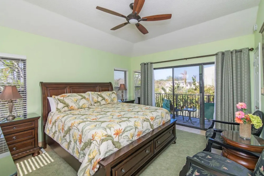 Villas Pappagallo by Cayman Villas