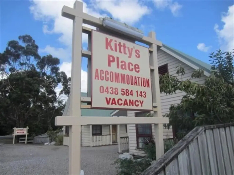 Kitty'S Place