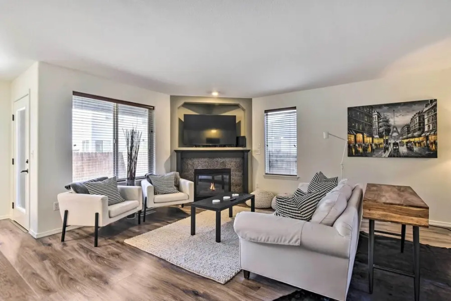 Lovely Vancouver Home < 18 Mi to Portland!