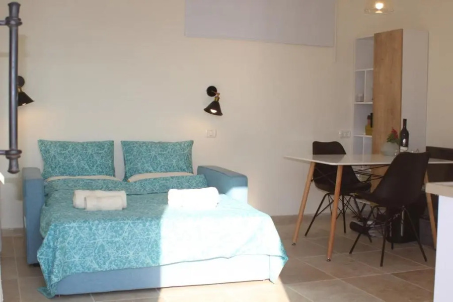 אבן על הנחל