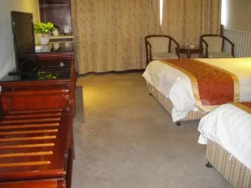 Yuebin Business Hotel