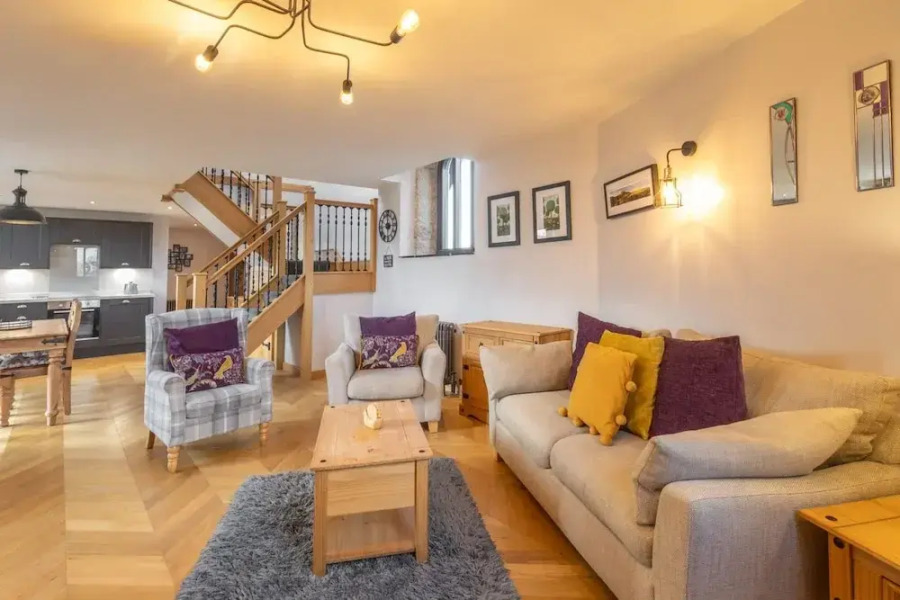 Host Stay The Tiny Chapel