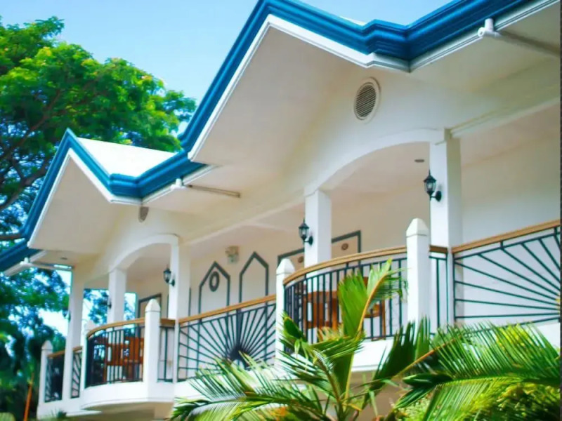 Villa Paraiso Resort & Waterpark