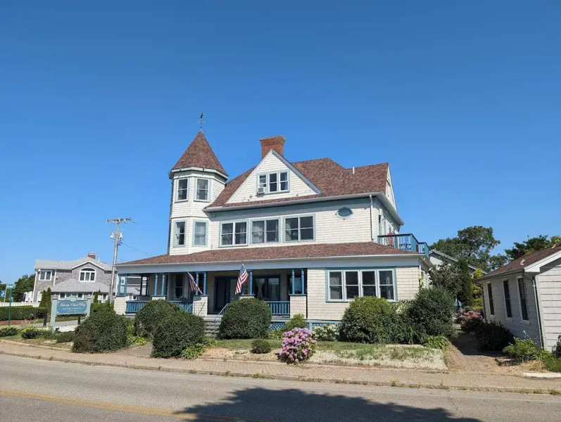 The Inn on Onset Bay