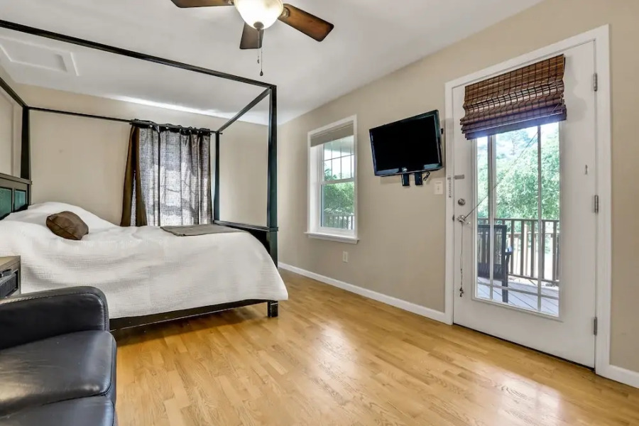 Moondance Ridge Bed & Breakfast