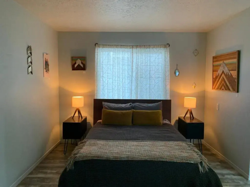 The Starry Night Inn