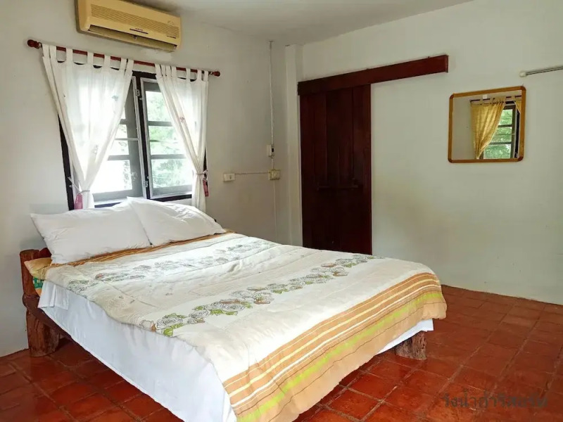 Wangnamkam Riverside Resort