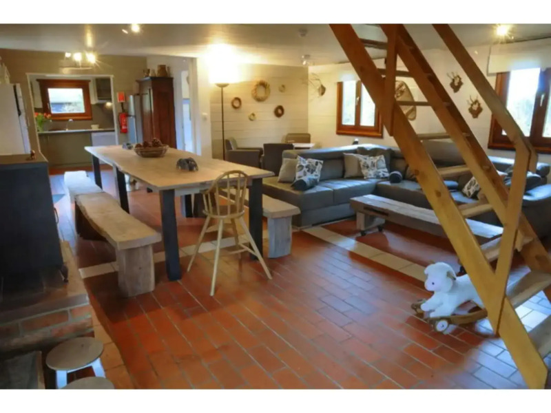 Inviting Holiday Home, Near Cave of Lorette, Namur and Parc Naturel Rgional des Ardennes
