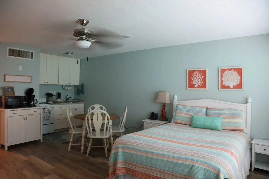 Executive Keys Condominiums on the Beach