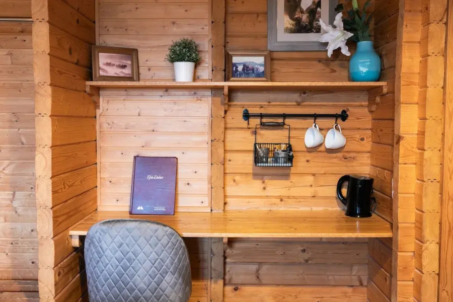 Farmhotel Efstidalur