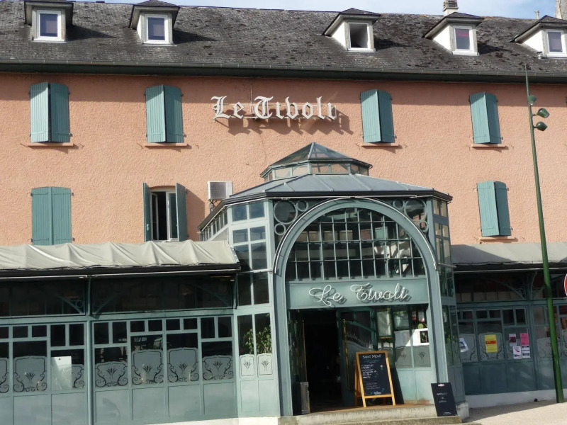 Hôtel le Tivoli