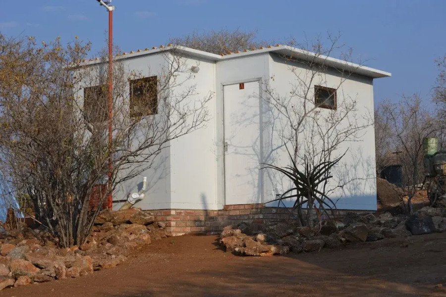 Tana Safaris Bush Camp