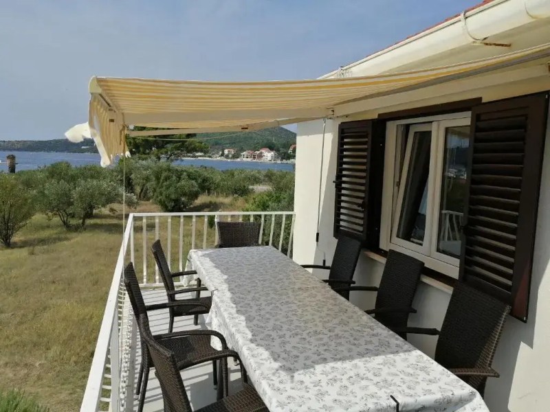 Marina Slano apartment