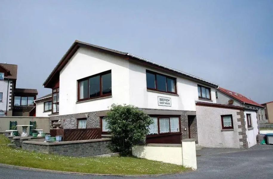 Breiview Guest House