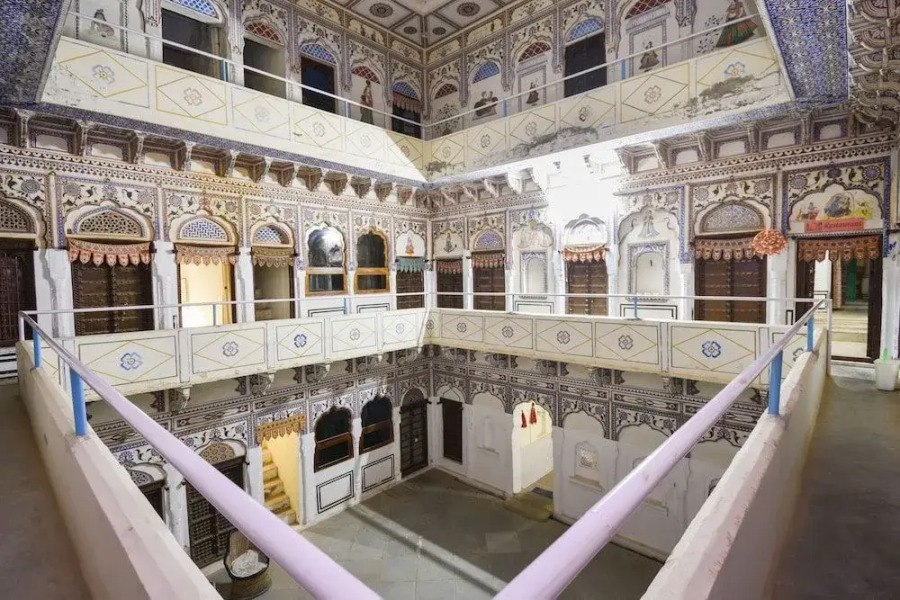 Oyo 46031 Singhasan Haveli