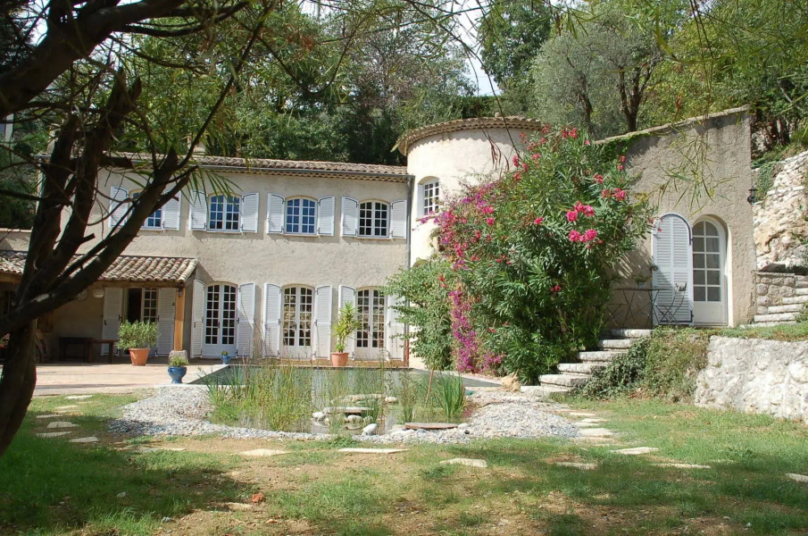 Le Mazet de Tourrettes