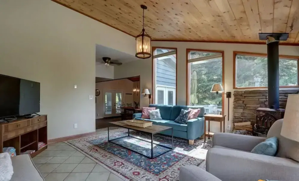 Slopes Spokes Alaska Large HOT TUB