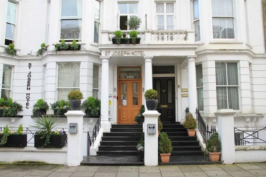 Brit Hotels Earls Court