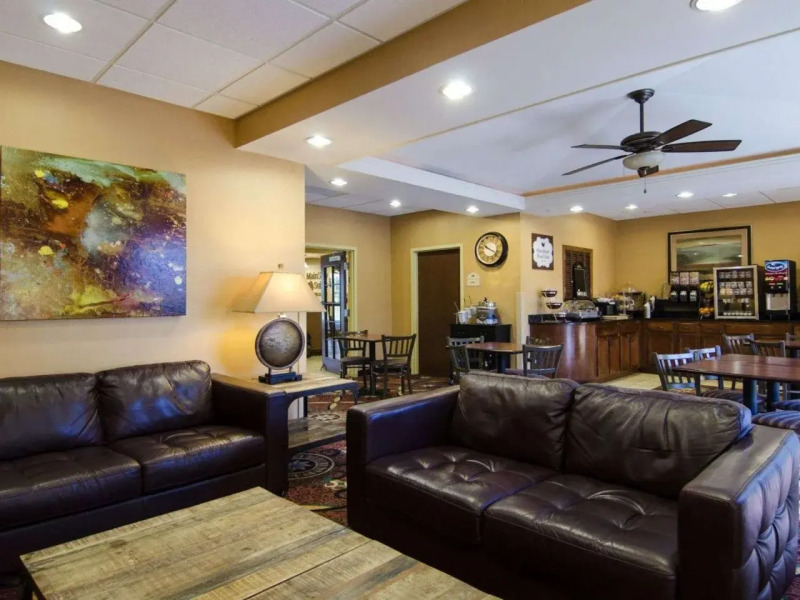 Affordable Suites of America Rogers - Bentonville