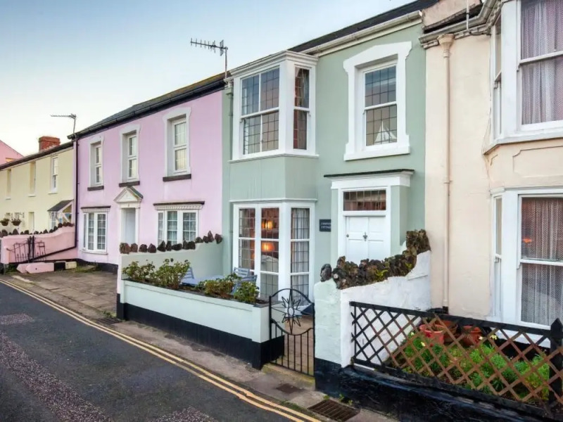 Sian Shaldon in Shaldon