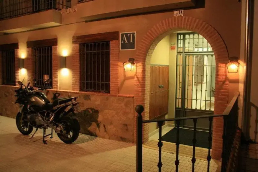 Apartamentos Turisticos Mirayuste