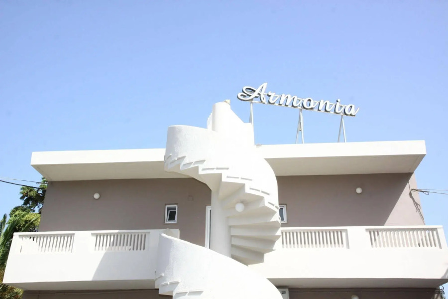 Paralos Lifestyle Beach