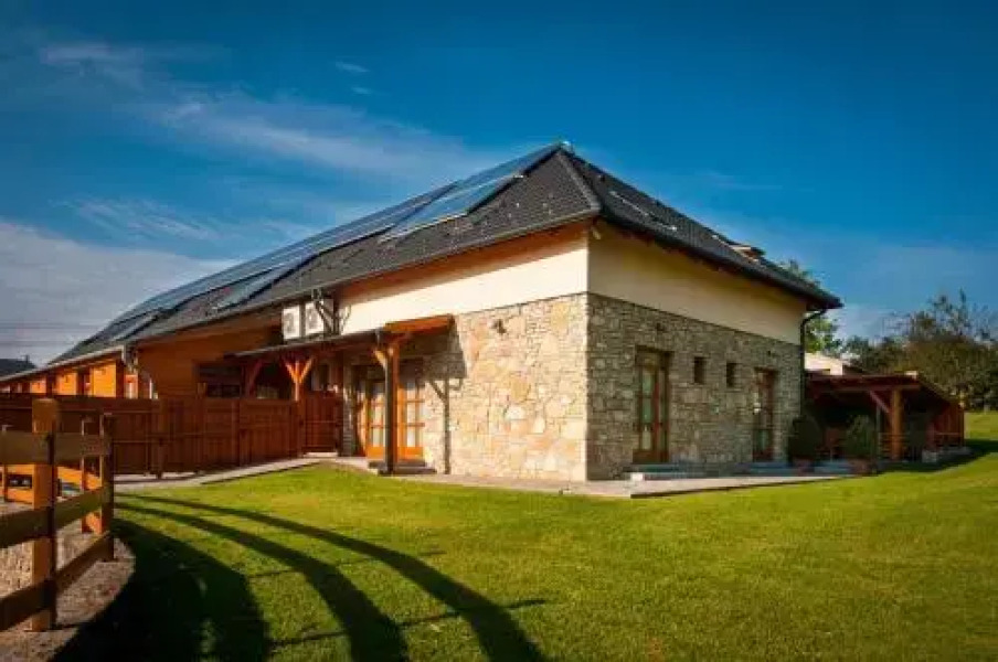 Kakukk Vendéglő Panzió