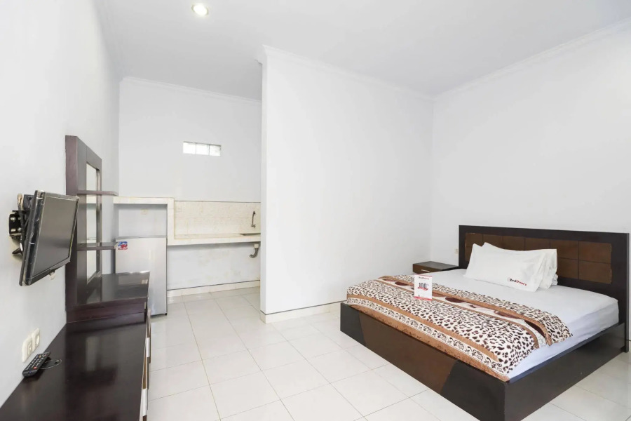 RedDoorz @ Raya Jimbaran