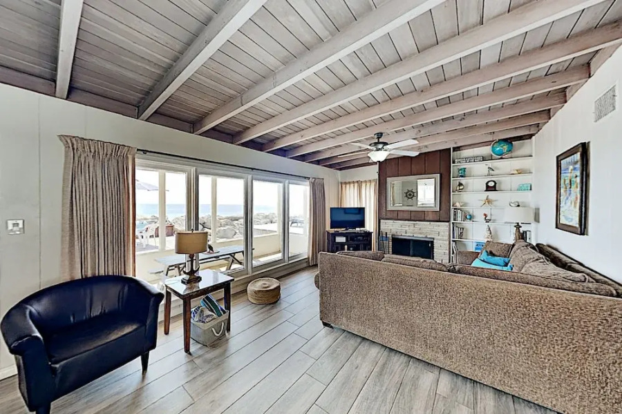 Dreamy Solimar Sands Beach House by RedAwning