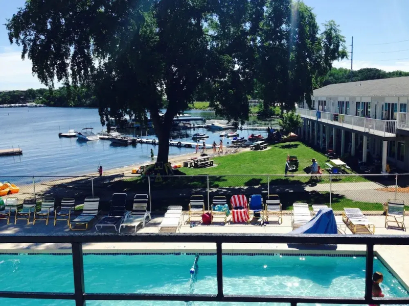 Triggs Bay Resort