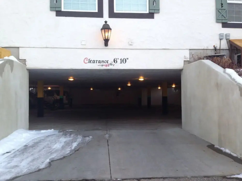 Wintergreen Condominiums