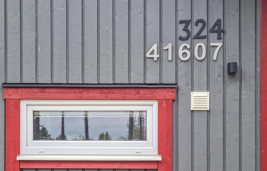 Awesome Home in Löttorp With 5 Bedrooms