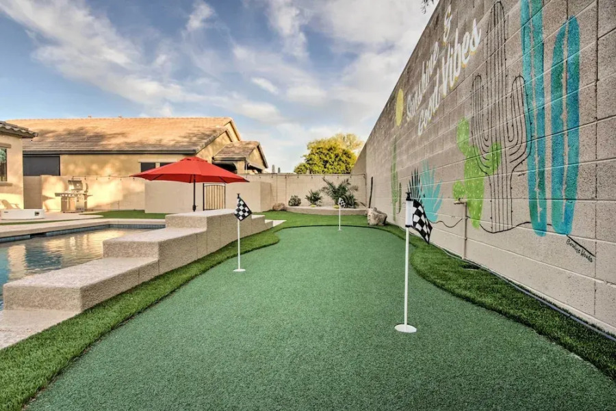 Pool & Game Room: Home in Goodyear Near Golfing