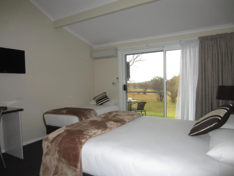 Moore Park Inn
