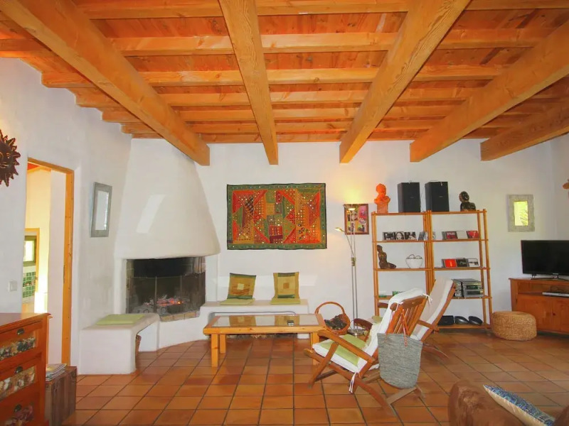 Cozy Holiday Home in Faucon With Swimming Pool