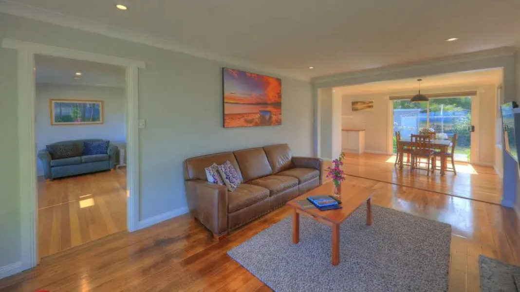 Essentially Tas Dover