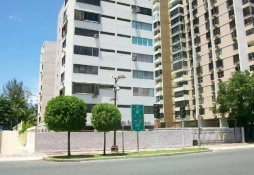 Beach Apt at IVT 3