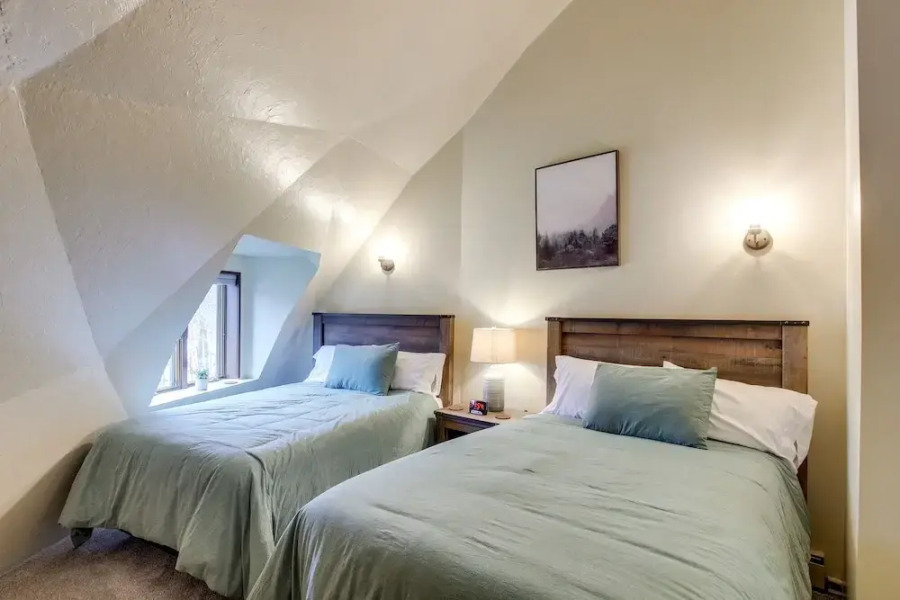 Wisconsin Vacation Rental: 1 Mi to Road America!