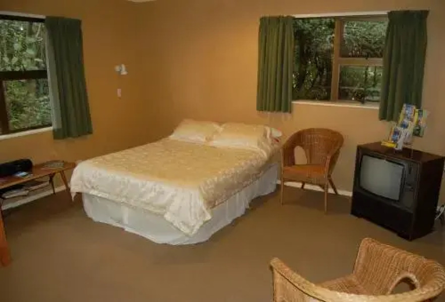 Wheatly Downs Farmstay And Backpackers