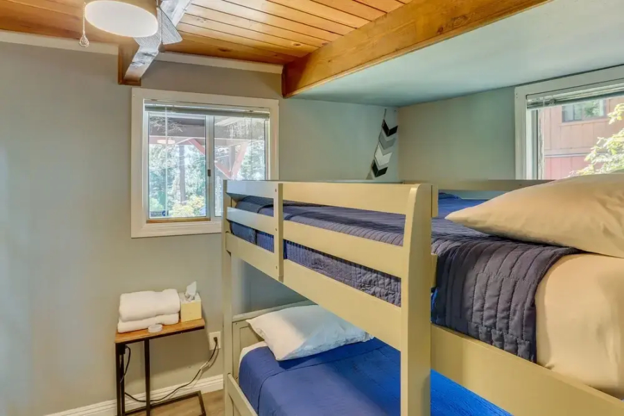 Running Springs Cabin Rental w/ Large Deck & Grill