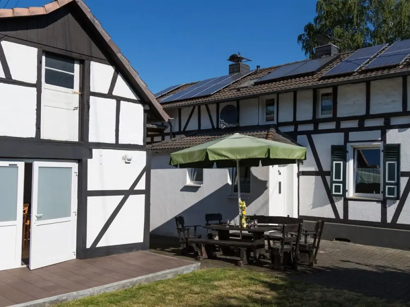 Spacious Holiday Home in Windeck with Garden