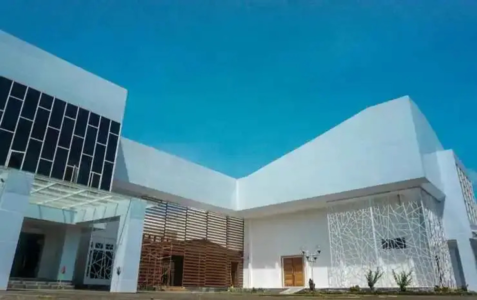 Grand Nur Boutique Hotel Watampone