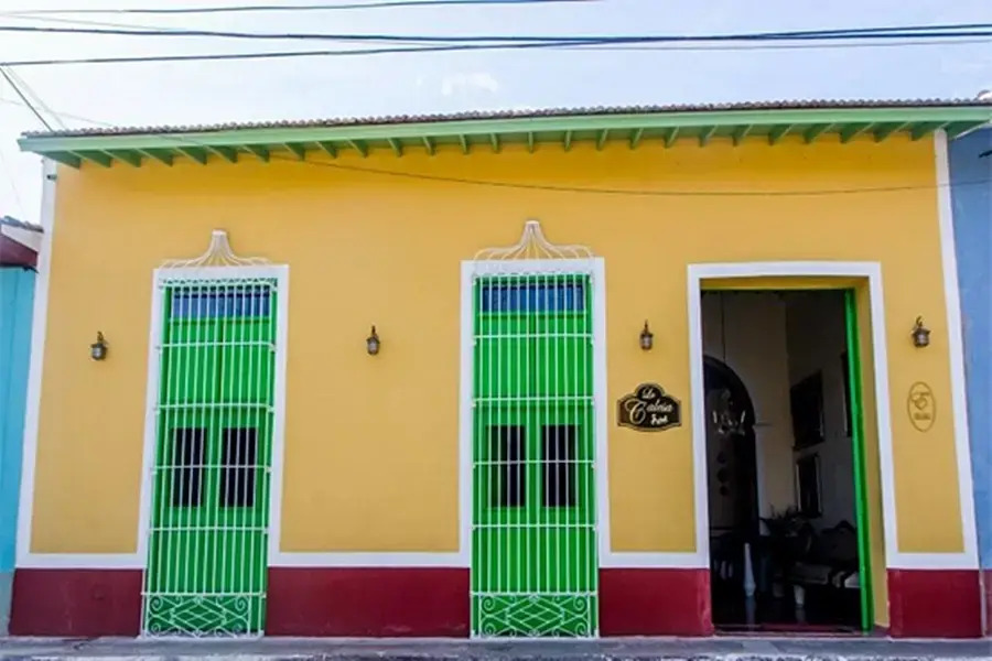 Hotel E La Calesa