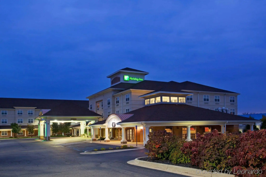 Holiday Inn Grand Rapids Airport by IHG