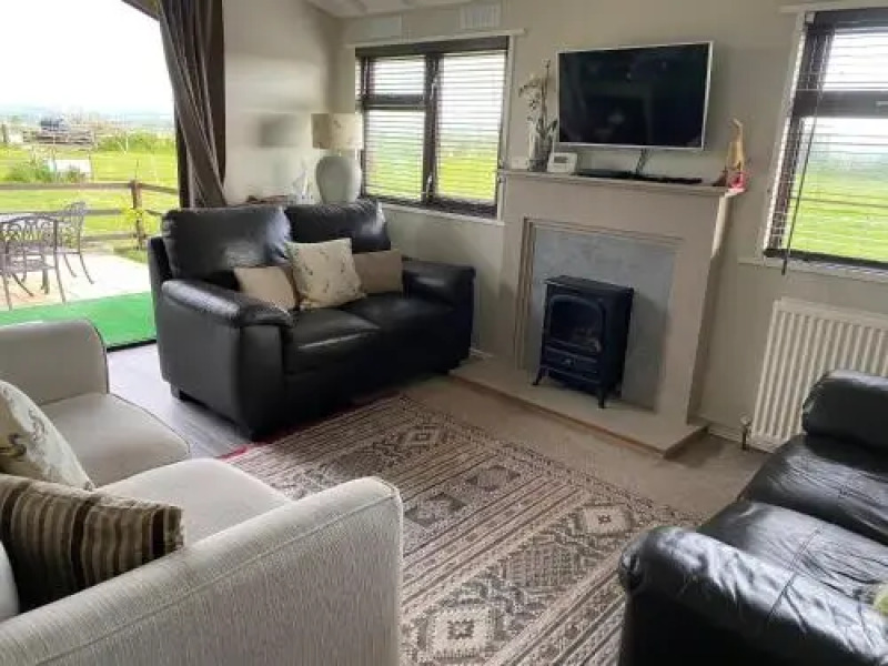 Rew Farm Country & Equestrian Accommodation