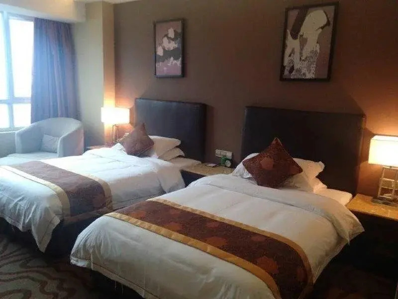 Moonlight International Hotel