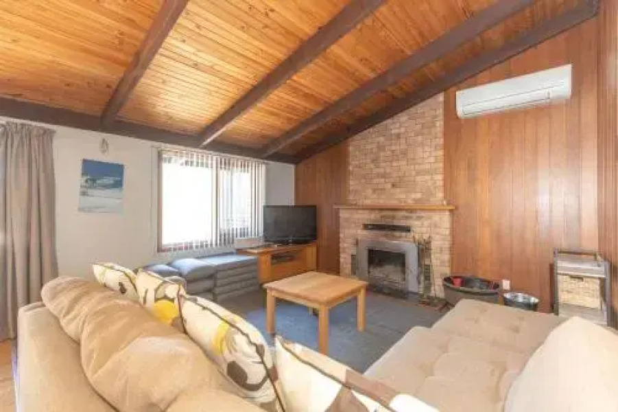 The Lakefront 69 Townsend Street